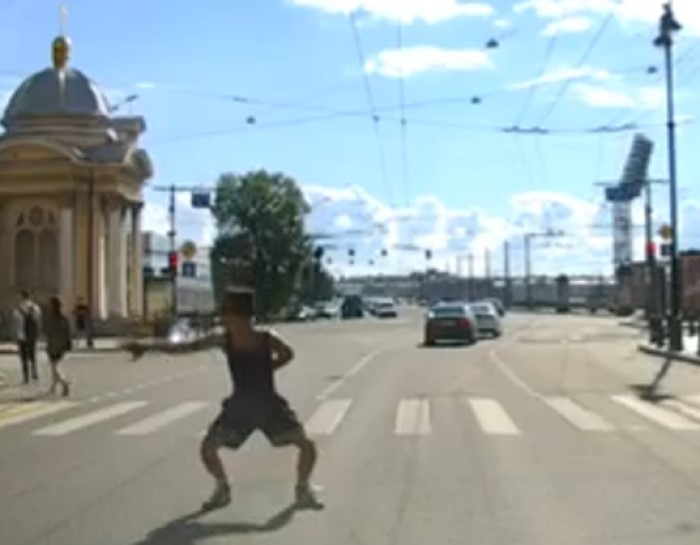 пьяная без трусов в поезде 